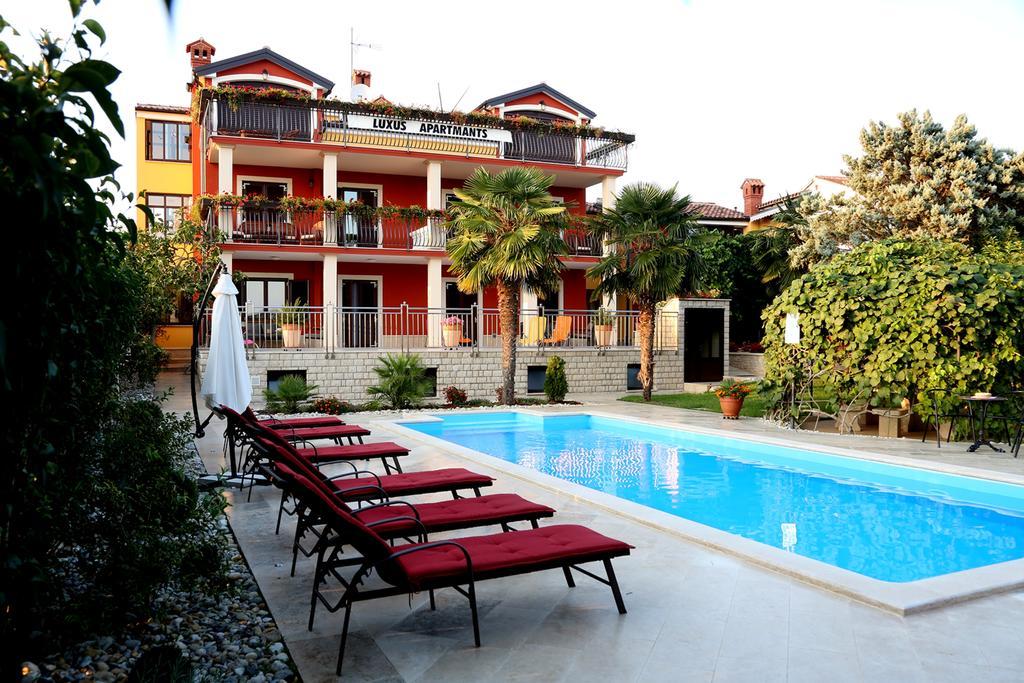Apartments Max Vrsar Exterior foto